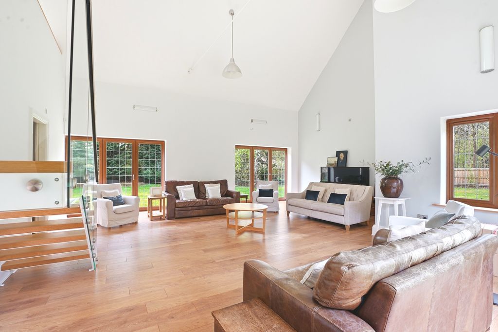Additional image 19 of 6 bed detached house for saleBirchwood Dell, Bessacar, Doncaster DN4