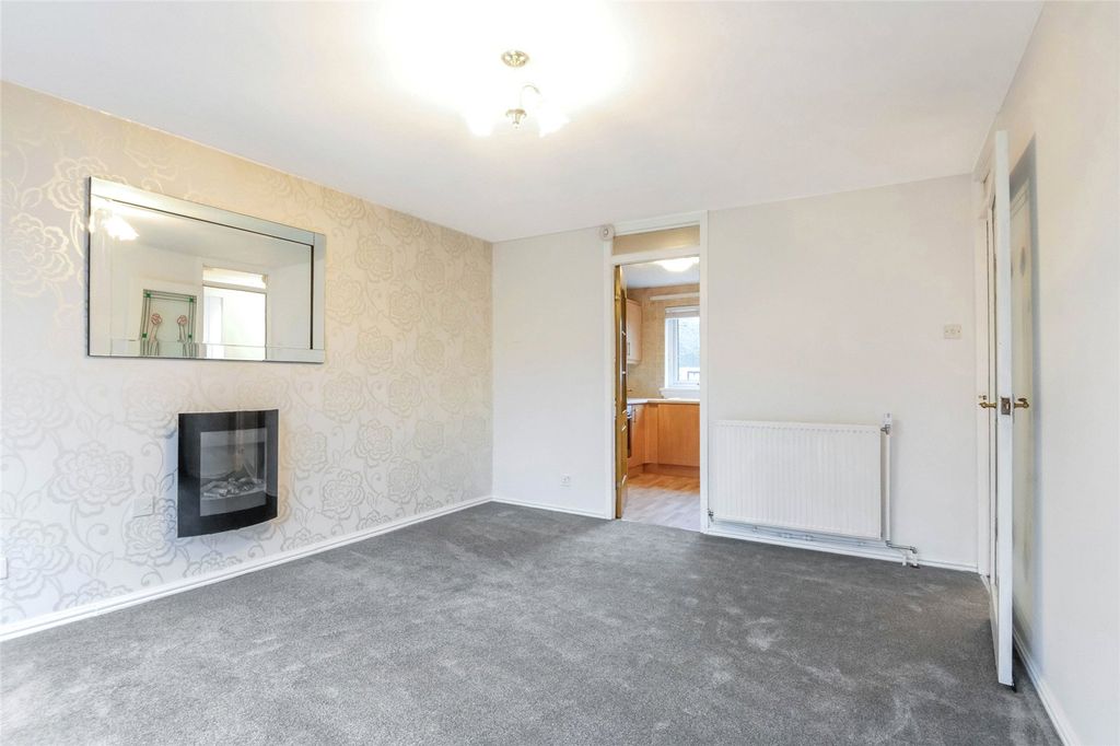 Property photo 3 of 15 Picture No. 05