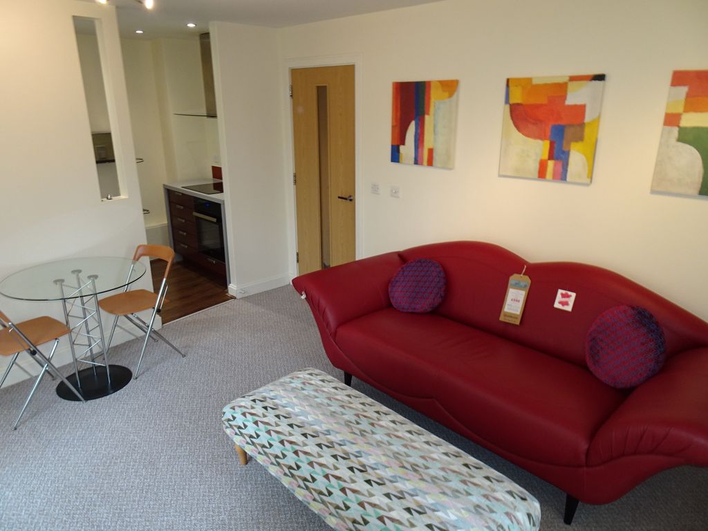 Property photo 3 of 14