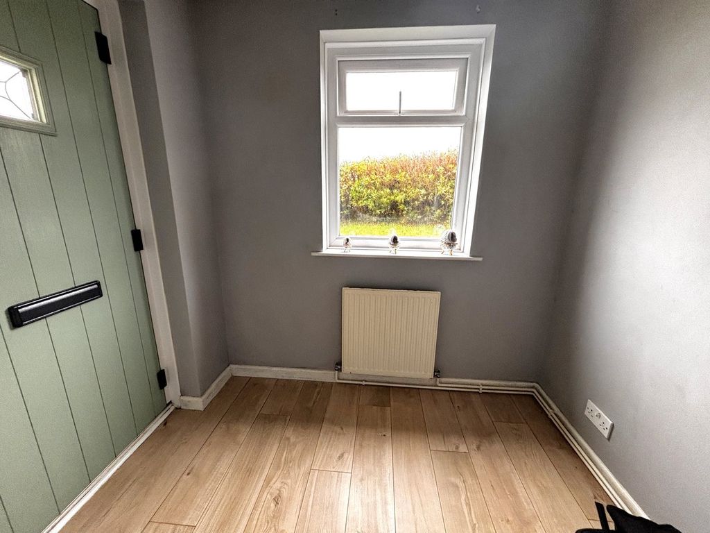 Property photo 3 of 29