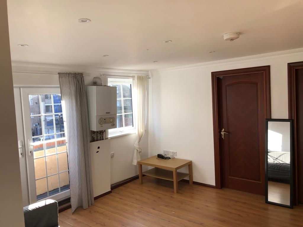 Property photo 3 of 10