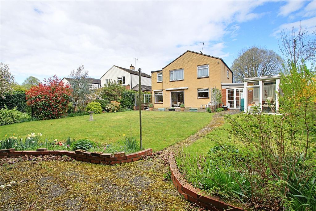 Property photo 1 of 22 Garden 2.Jpg