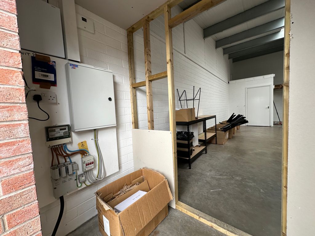 Property photo 3 of 8