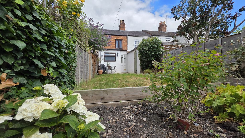 Property photo 2 of 19