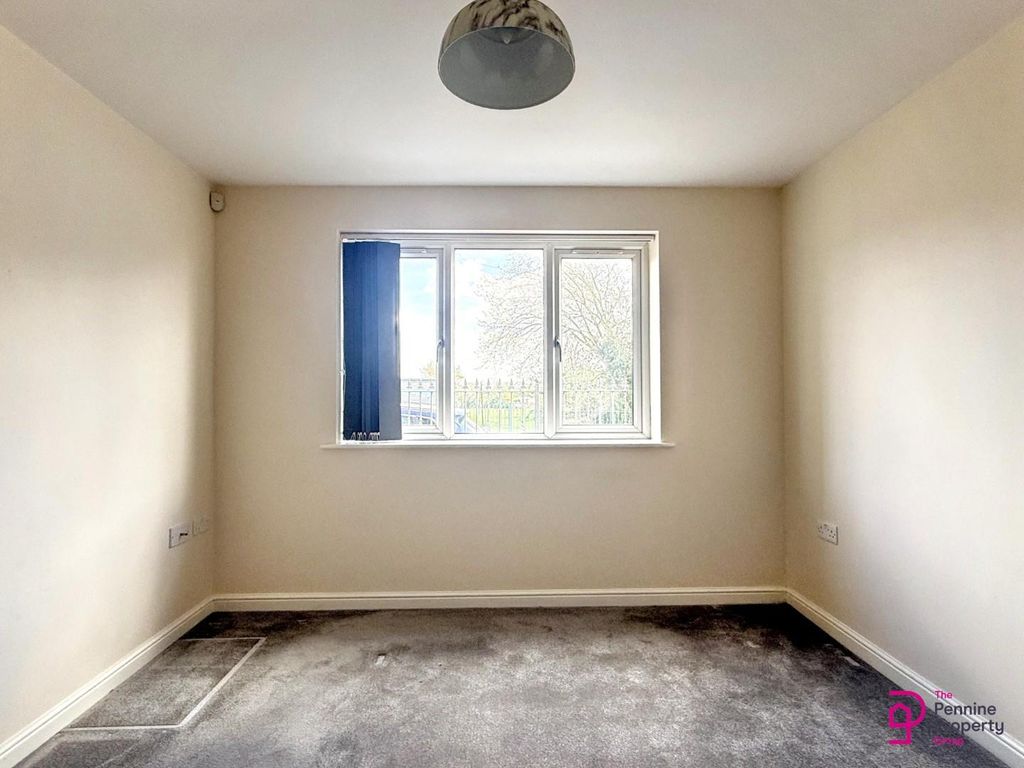 Property photo 2 of 11 Img_4730.Jpg