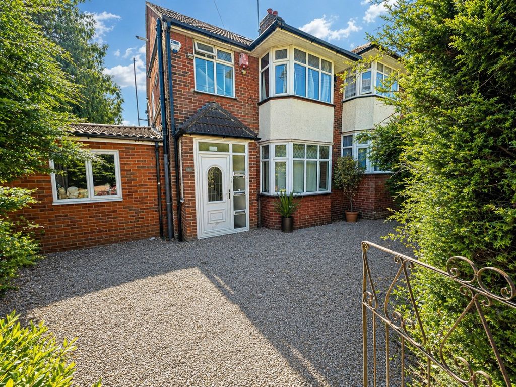 Property photo 1 of 8 2368990