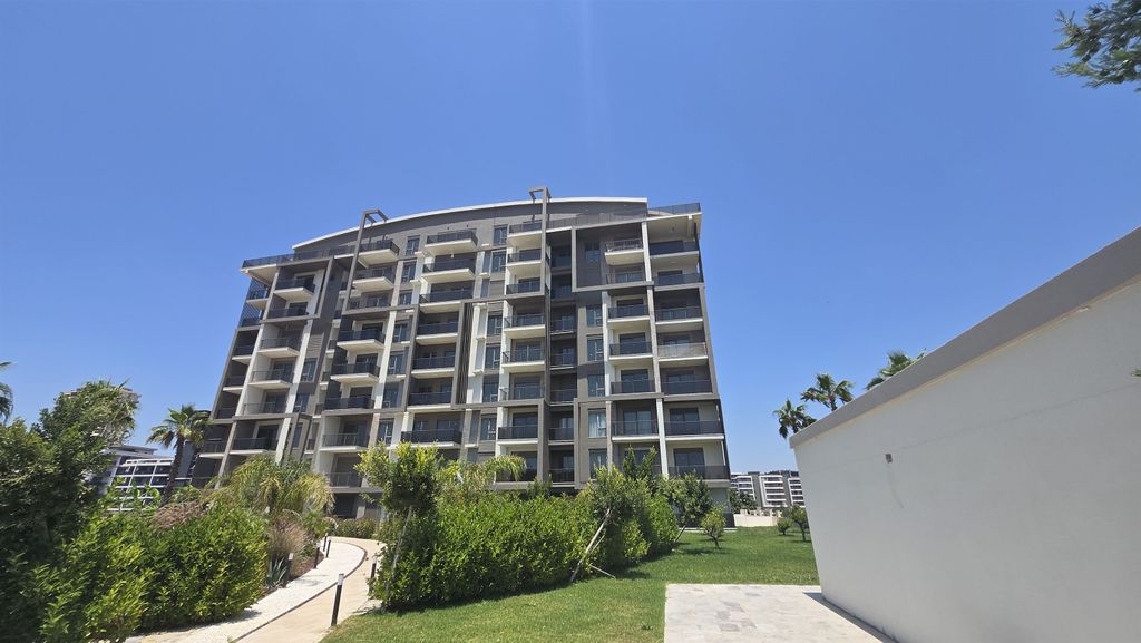 Property photo 1 of 13 Antalya Residence Apartments In Altintas For Sale - Main View Of The Complex