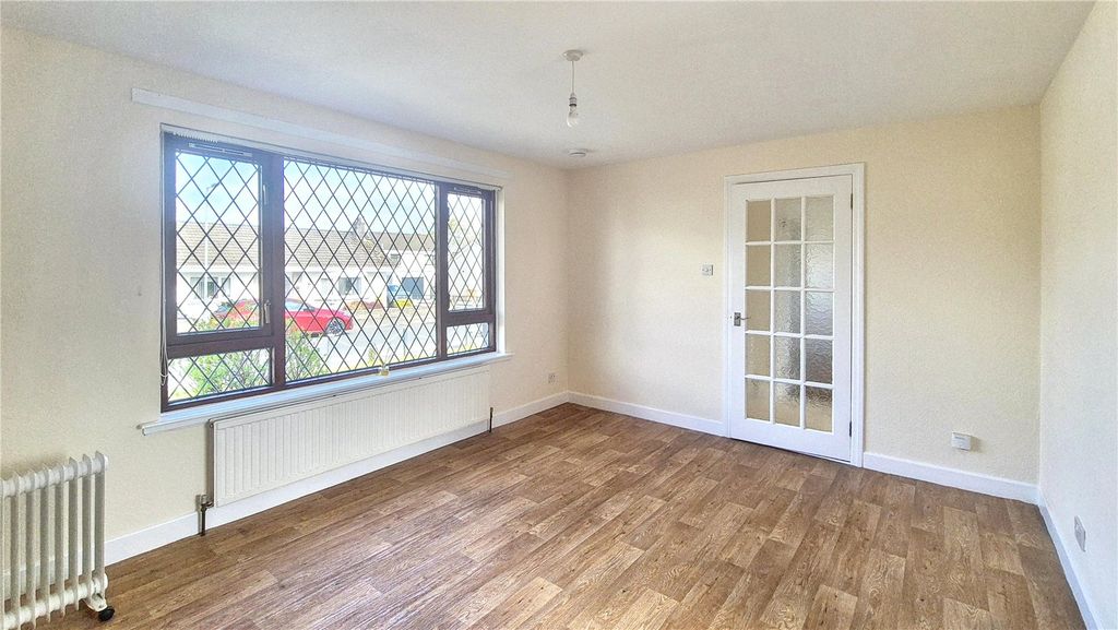 Property photo 3 of 19 Picture No. 05