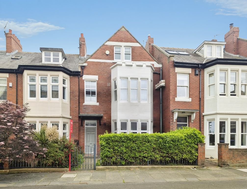 Property photo 1 of 19 Pbox-Img.Jpg