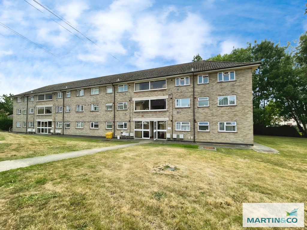 Property photo 1 of 15 Ed8040E0-Outside