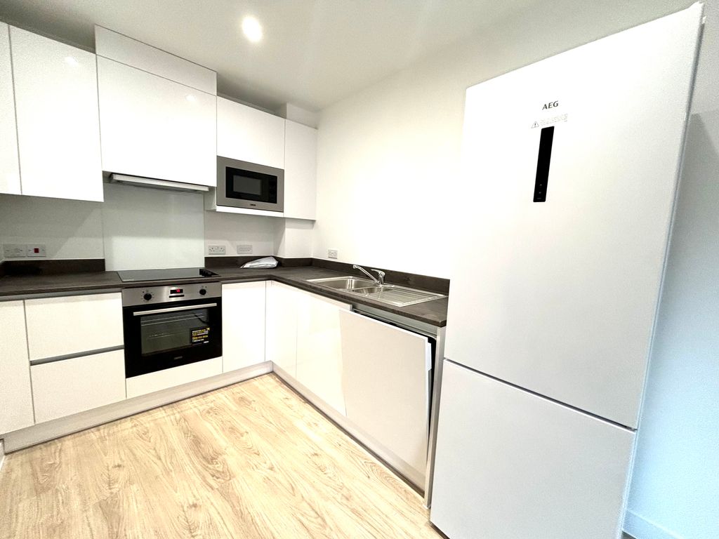 Property photo 2 of 6