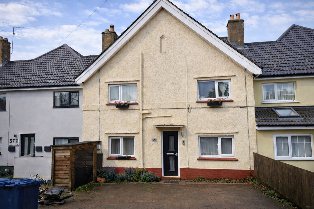 Property photo 1 of 7 Front