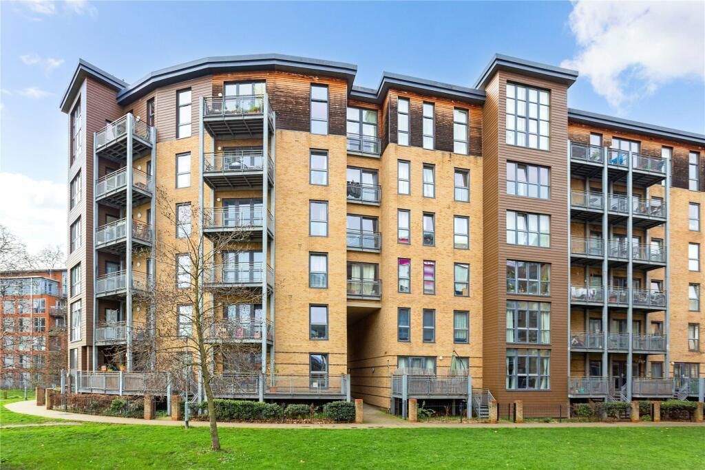 Property photo 2 of 10