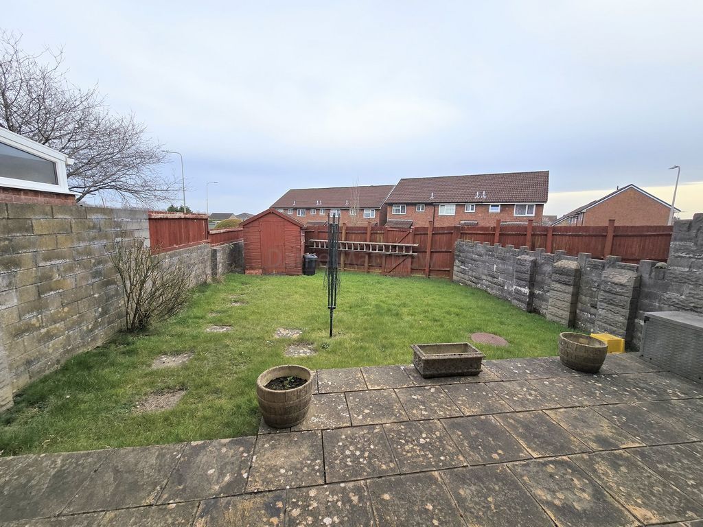 Property photo 2 of 14 Outside