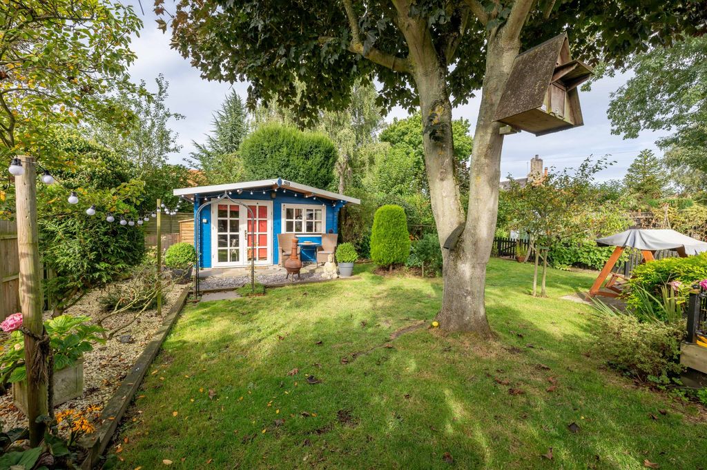 Property photo 3 of 29