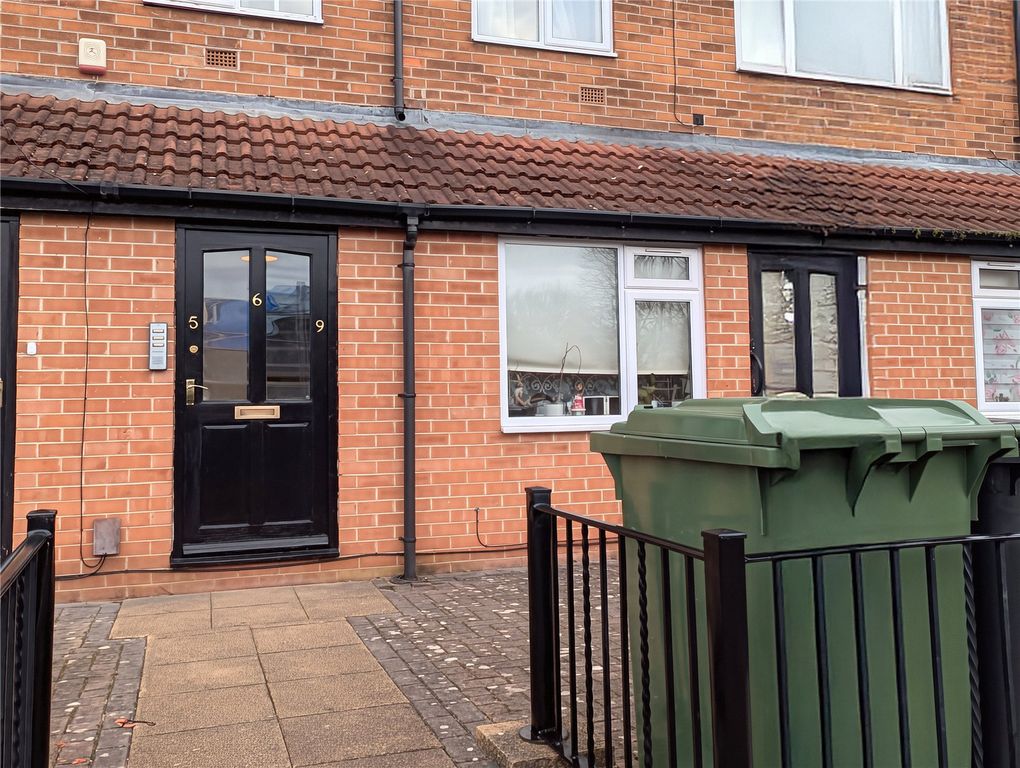 Property photo 3 of 16 Picture No. 21