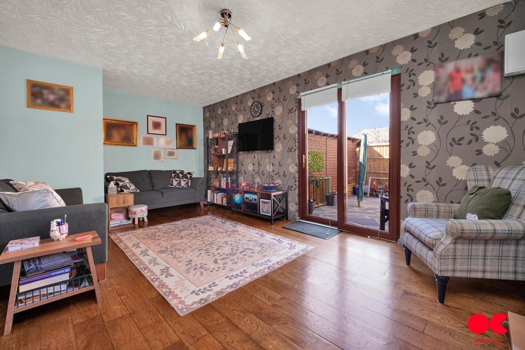 Property photo 2 of 37 Dsc00733.Jpg