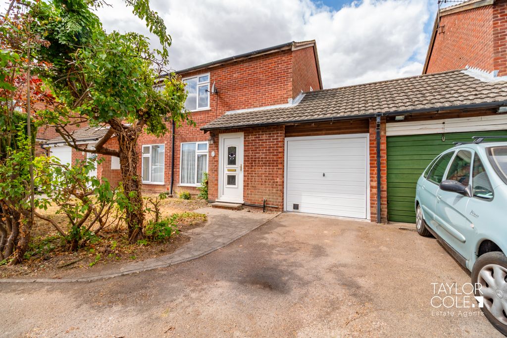 Property photo 1 of 15