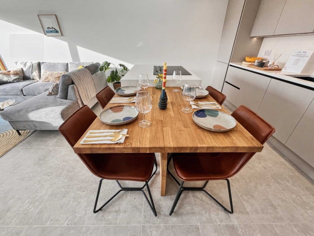 Property photo 3 of 12