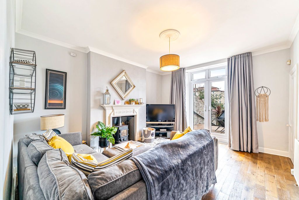 Property photo 2 of 36 Photo 8