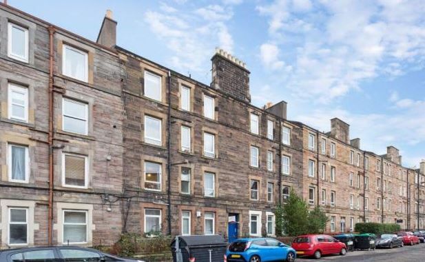 Property photo 1 of 8