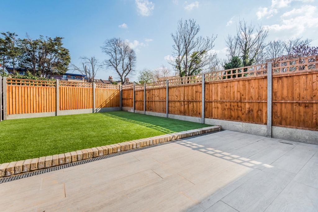 Property photo 2 of 14 828280 (10)