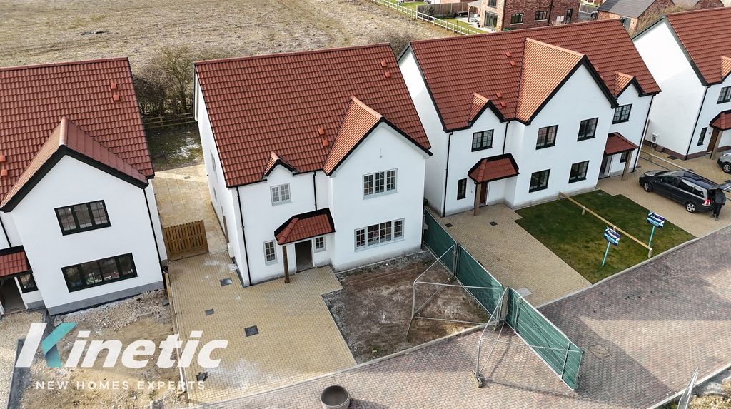 Property photo 1 of 30 4131180