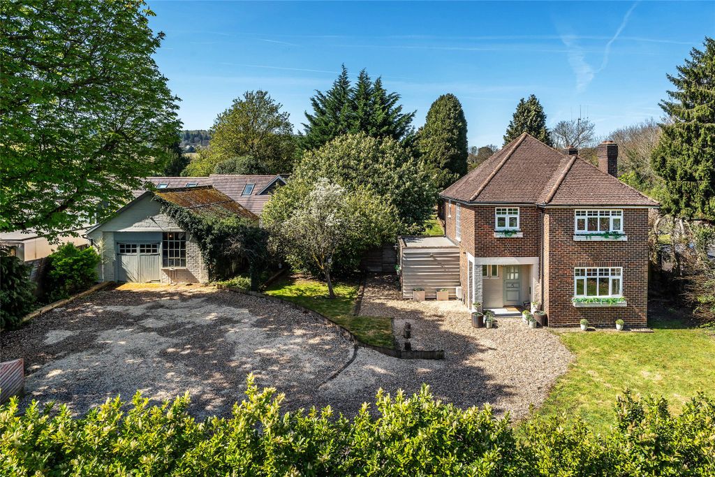 Property photo 1 of 17 Picture No. 25