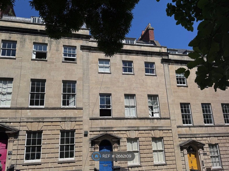 Property photo 1 of 6 Front