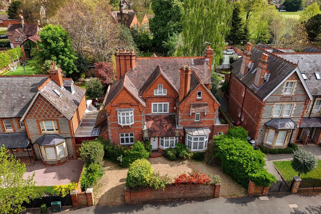 Property photo 1 of 28 1272475 (1)Dr.Jpg