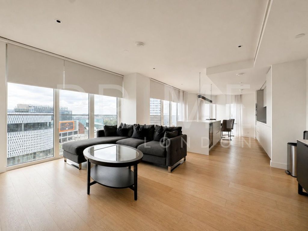 Property photo 1 of 17 La3.Jpg