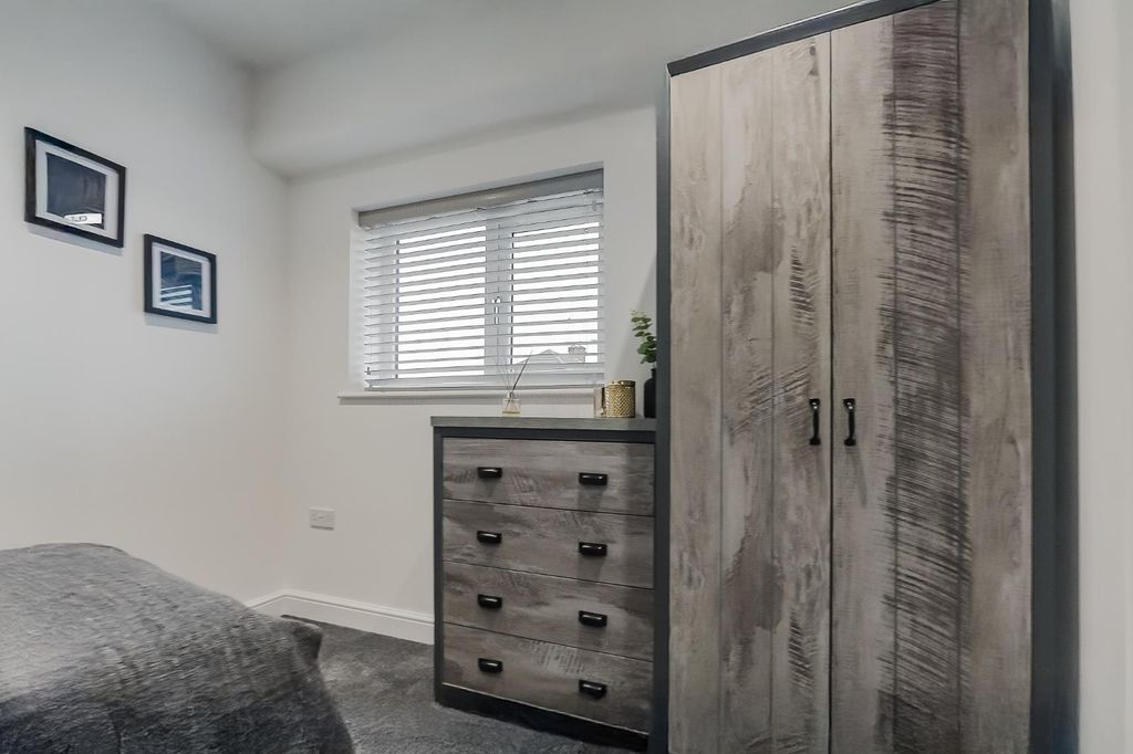 Property photo 2 of 10 Rm6_Img-29.Jpeg