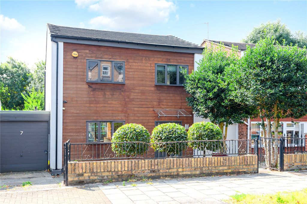 Property photo 1 of 21 Picture No. 13
