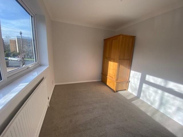 Property photo 3 of 8 6 Willow Court Bedroom 3.Jpg