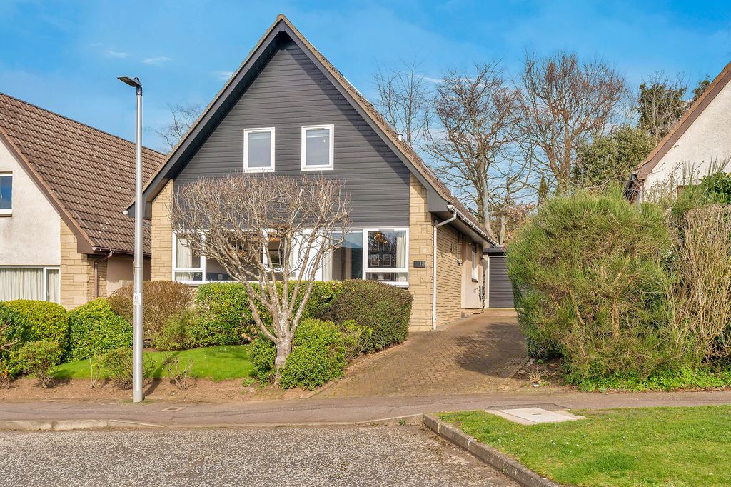 Property photo 1 of 24