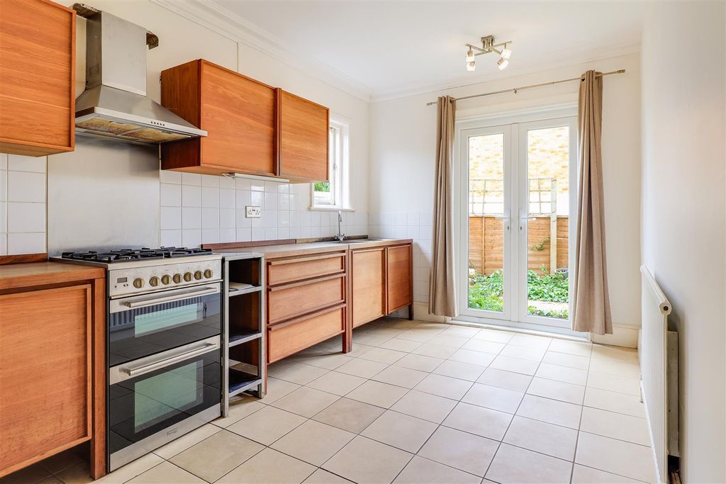 Property photo 3 of 13 Img (1).Jpg