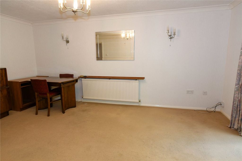 Property photo 3 of 9 Picture No. 04