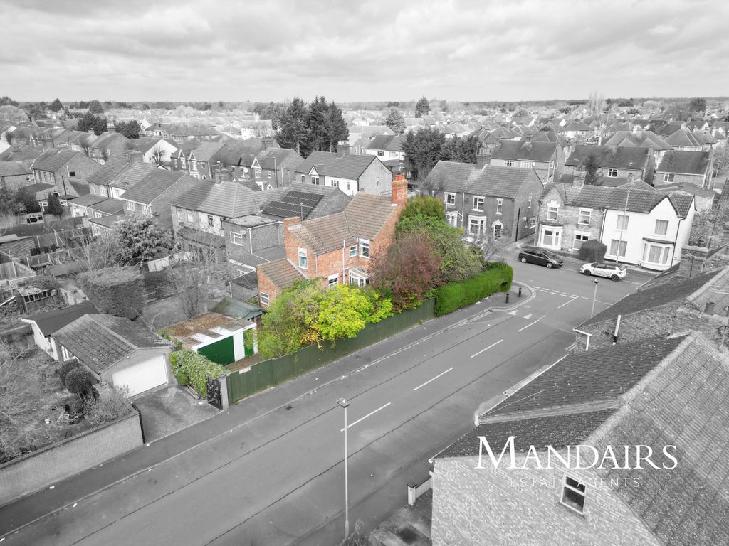 Property photo 2 of 30