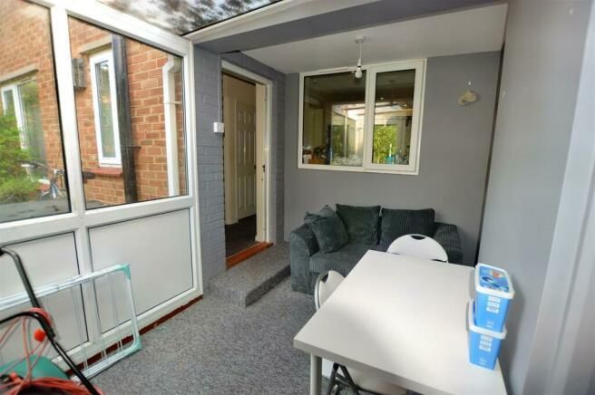 Property photo 3 of 10 81789_32705792_Img_04_0000_Max_656x437.Jpeg