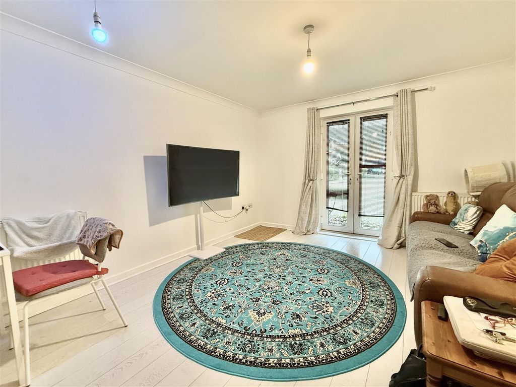 Property photo 2 of 8 Img_5376.Jpg