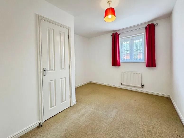 Property photo 3 of 8 92 H B1.Jpg