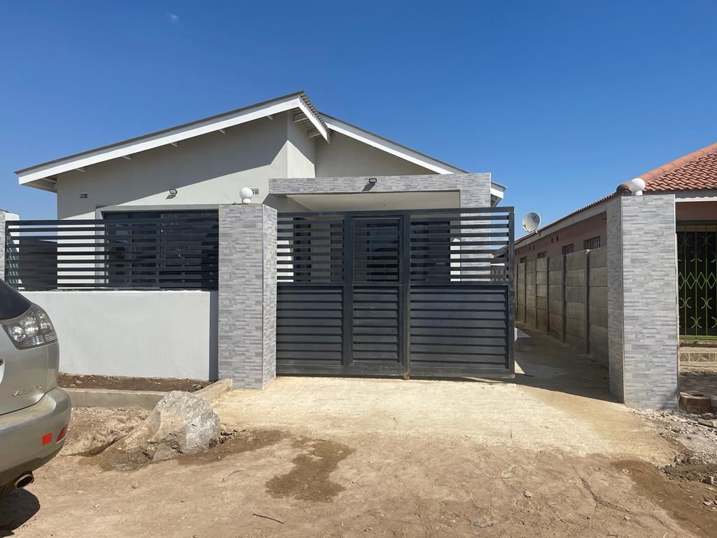 Property photo 1 of 4