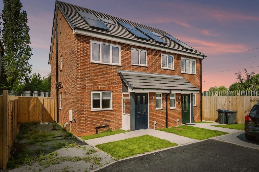 Property photo 1 of 15