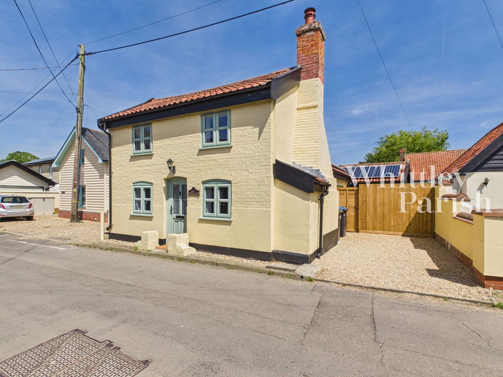 Property photo 1 of 18