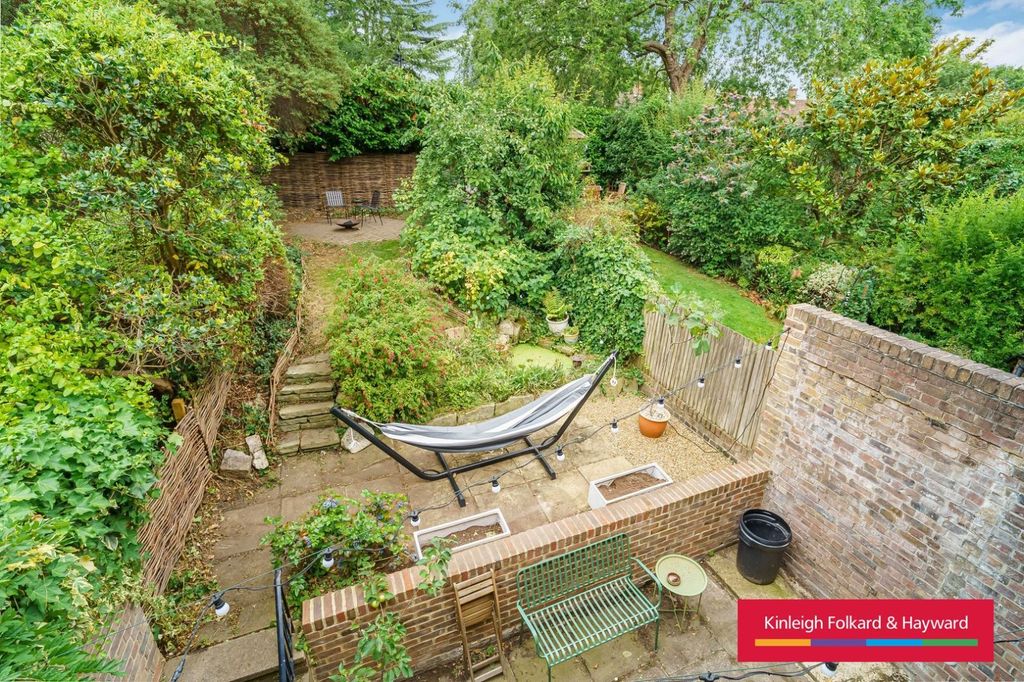 Property photo 3 of 16 Picture No. 12