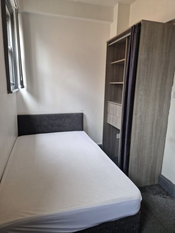 Property photo 1 of 8 9082995.Png