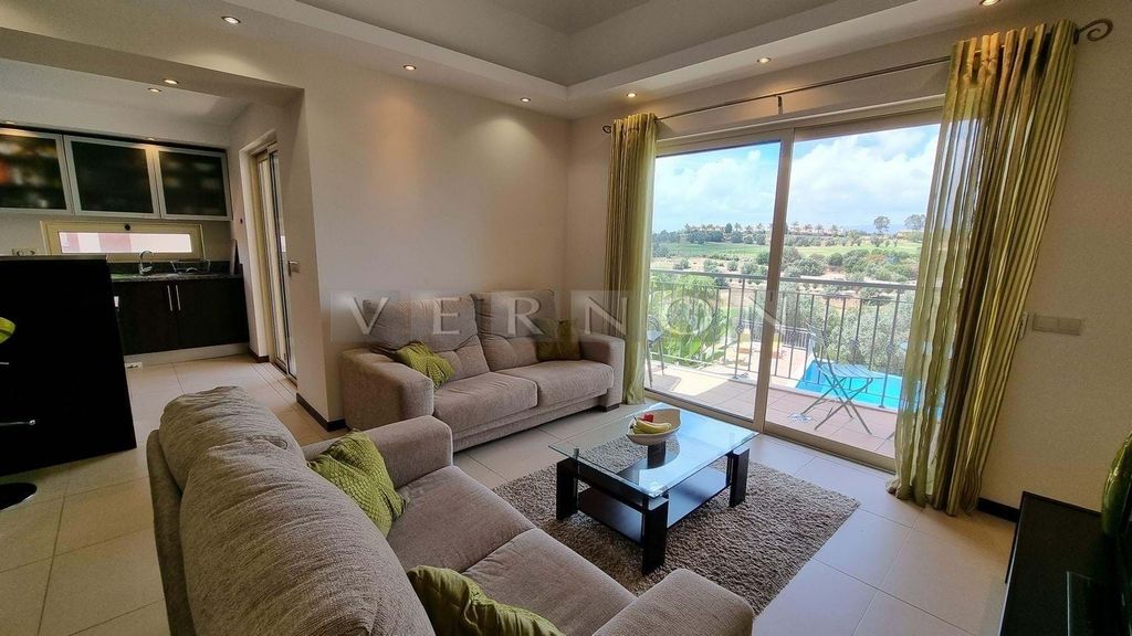 Property photo 2 of 26