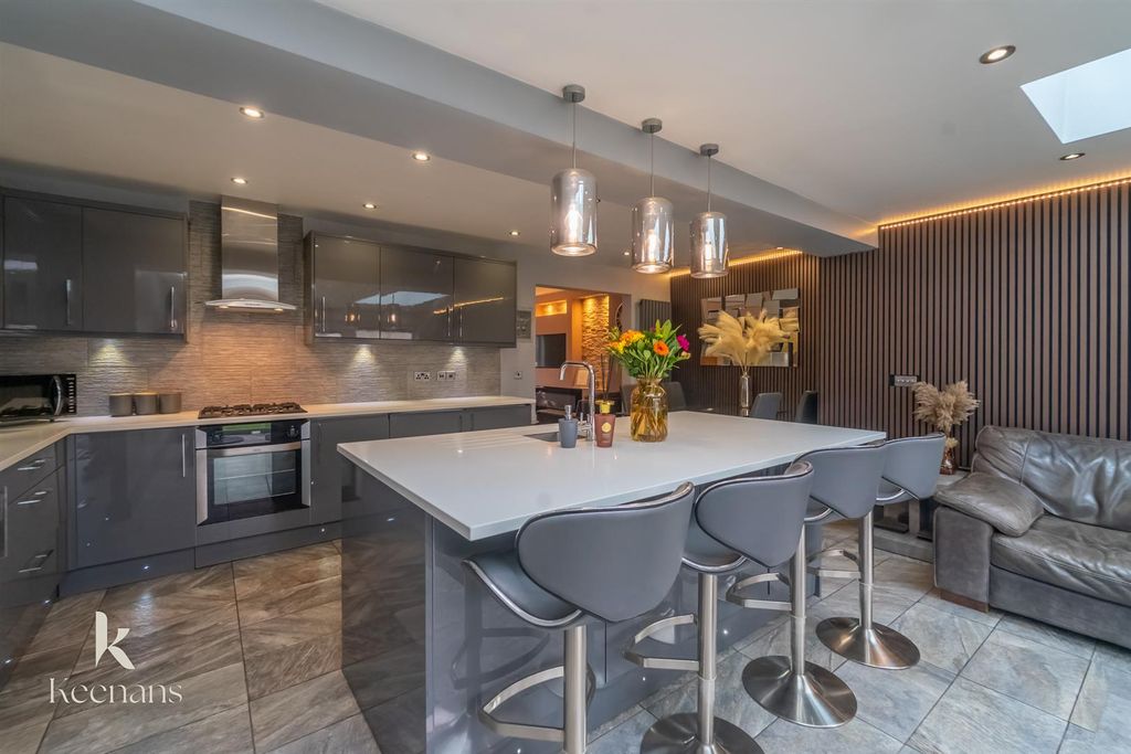 Property photo 1 of 31 Dsc04005.Jpg