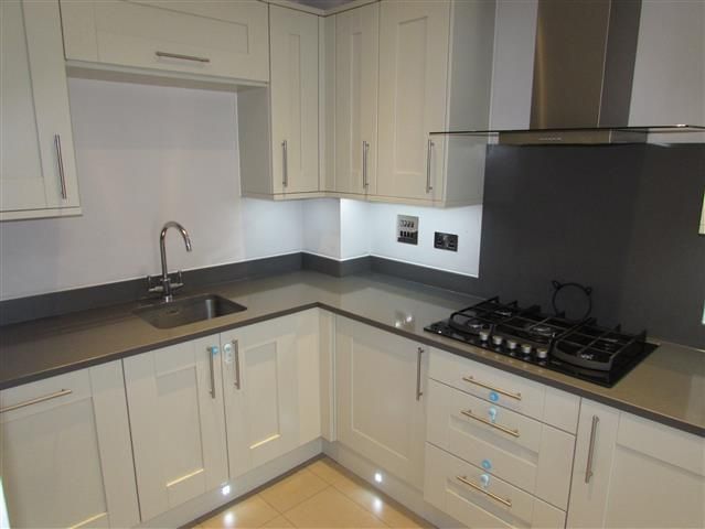 Property photo 2 of 13 Kitchen