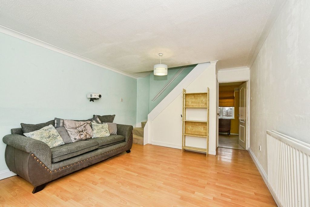 Property photo 3 of 16